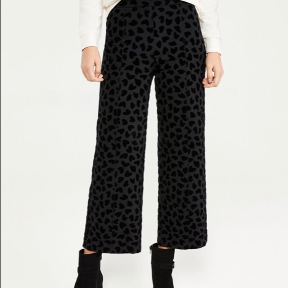 Ann Taylor Straight crop pant